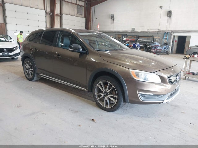 Aukcja sprzedaży 2016 Volvo V60 Cross Country T5, vin: YV4612HK1G1006089, numer aukcji: 46337968