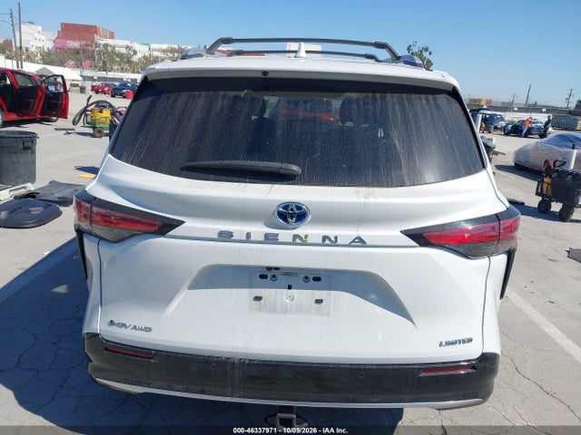 5TDZSKFC5SS161104 Toyota Sienna Limited