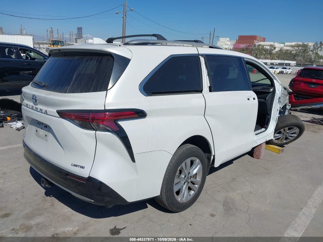 5TDZSKFC5SS161104 Toyota Sienna Limited