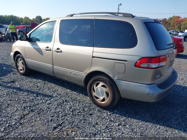 Aukcja sprzedaży 2002 Toyota Sienna Le, vin: 4T3ZF13C92U495704, numer aukcji: 46337981