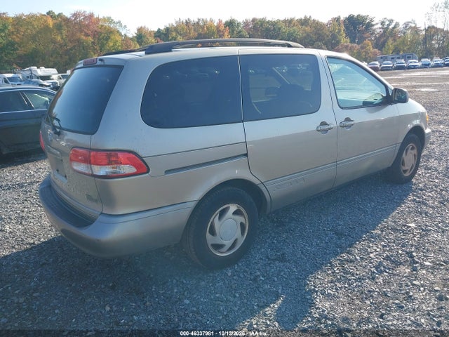 Aukcja sprzedaży 2002 Toyota Sienna Le, vin: 4T3ZF13C92U495704, numer aukcji: 46337981