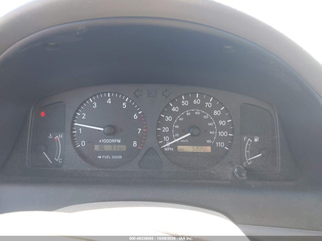 46338065 :رقم المزاد ، 2T1BR12E42C556124 vin ، 2002 Toyota Corolla Le مزاد بيع