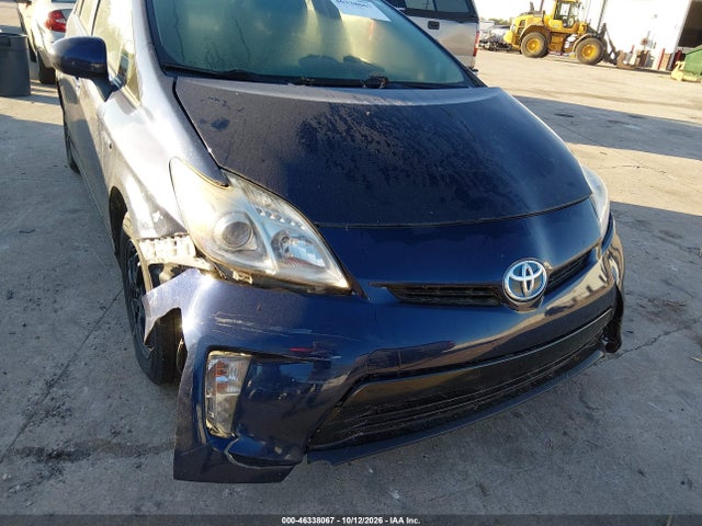 46338067 :رقم المزاد ، JTDKN3DU7E0386450 vin ، 2014 Toyota Prius Two مزاد بيع