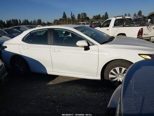 46338117 :رقم المزاد ، 4T1C31AK8PU614531 vin ، 2023 Toyota Camry Le Hybrid مزاد بيع