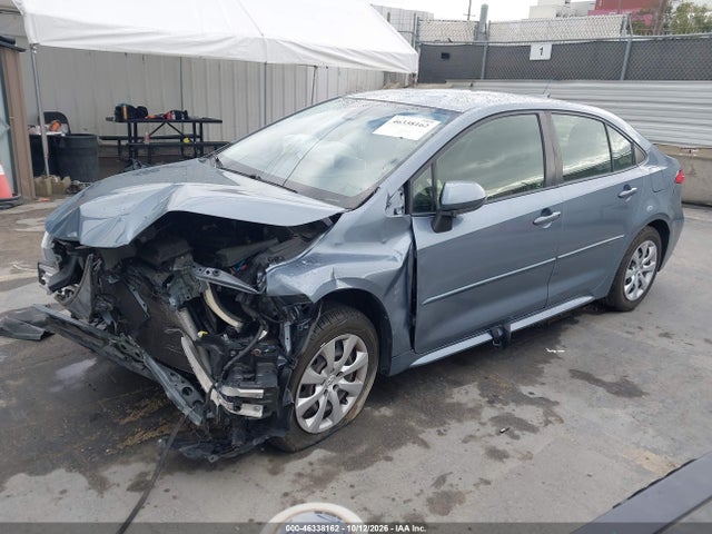 JTDEPMAE1MJ189941 Toyota COROLLA LE