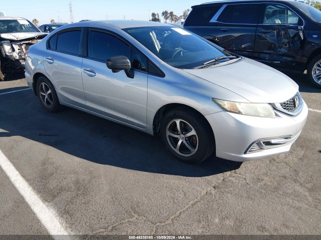 2015 19XFB2F70FE220338 главное изображение