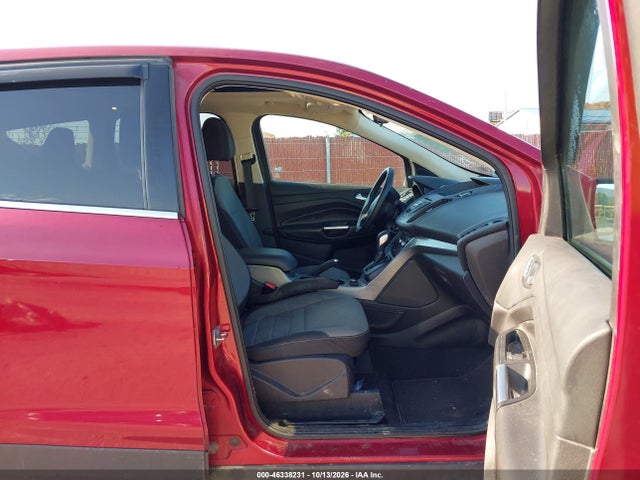 Продажа на аукционе авто 2016 Ford Escape Se, vin: 1FMCU9G93GUA43529, номер лота: 46338231