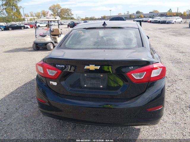 1G1BE5SM8H7226211 Chevrolet Cruze Lt Auto