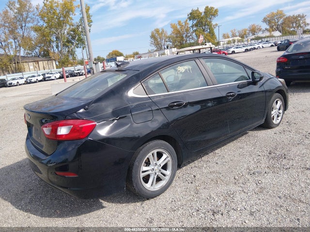 1G1BE5SM8H7226211 Chevrolet Cruze Lt Auto