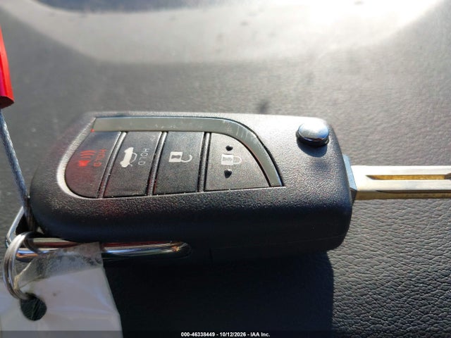 46338449 :رقم المزاد ، 5YFB4MDE0SP327985 vin ، 2025 Toyota Corolla Le مزاد بيع