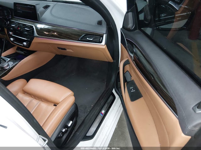 WBAJS1C09LWW63498 BMW 540I