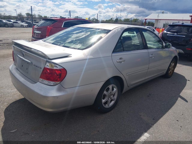 2006 Toyota Camry Le მანქანა იყიდება აუქციონზე, vin: 4T1BE32K86U739298, აუქციონის ნომერი: 46338645
