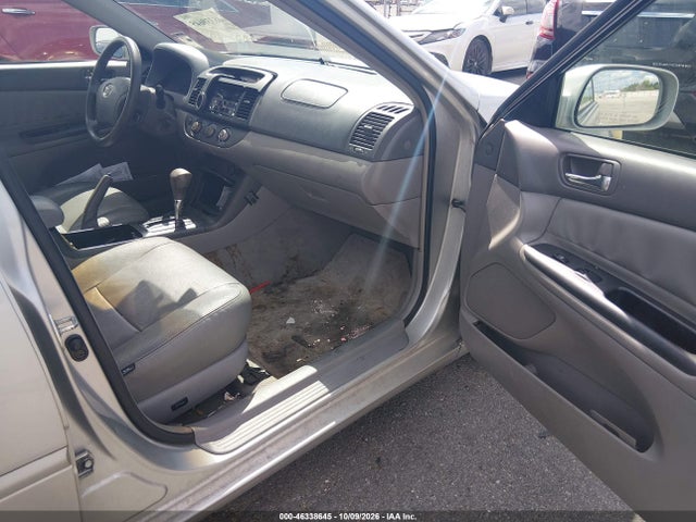 2006 Toyota Camry Le მანქანა იყიდება აუქციონზე, vin: 4T1BE32K86U739298, აუქციონის ნომერი: 46338645