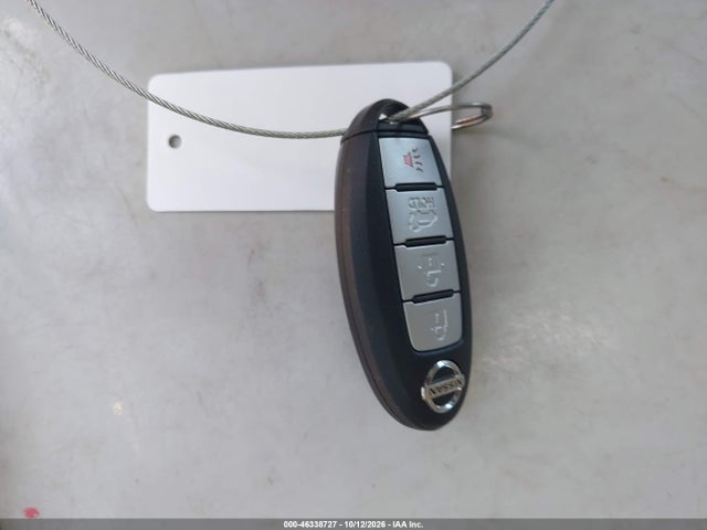 2015 Nissan Rogue Sv მანქანა იყიდება აუქციონზე, vin: 5N1AT2MT9FC805543, აუქციონის ნომერი: 46338727