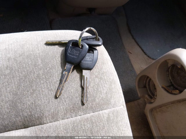 2000 Honda Odyssey Ex მანქანა იყიდება აუქციონზე, vin: 2HKRL1861YH601090, აუქციონის ნომერი: 46338871