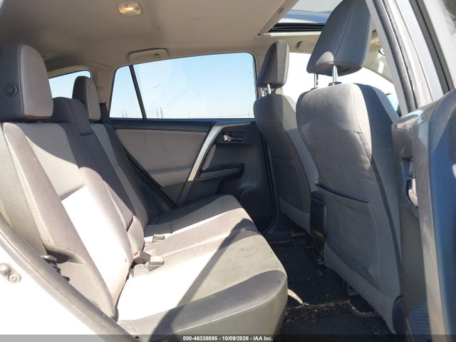 Toyota Rav4 Xle 2014 JTMWFREV4EJ016771 Image 8