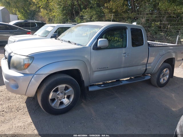 2010 Toyota Tacoma Base V6 მანქანა იყიდება აუქციონზე, vin: 5TEUU4EN3AZ703806, აუქციონის ნომერი: 46338984