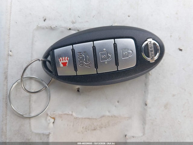 5N1AT2MV4FC834983 Nissan ROGUE SV