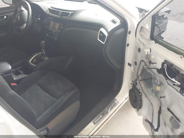 5N1AT2MV4FC834983 Nissan ROGUE SV