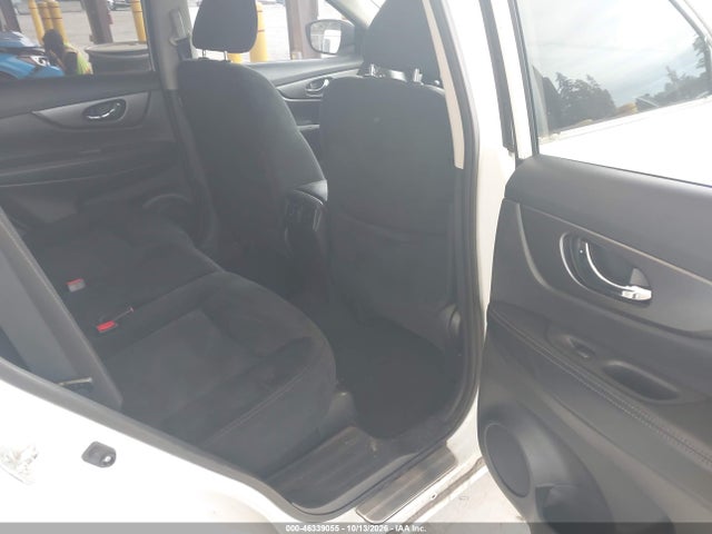 5N1AT2MV4FC834983 Nissan ROGUE SV