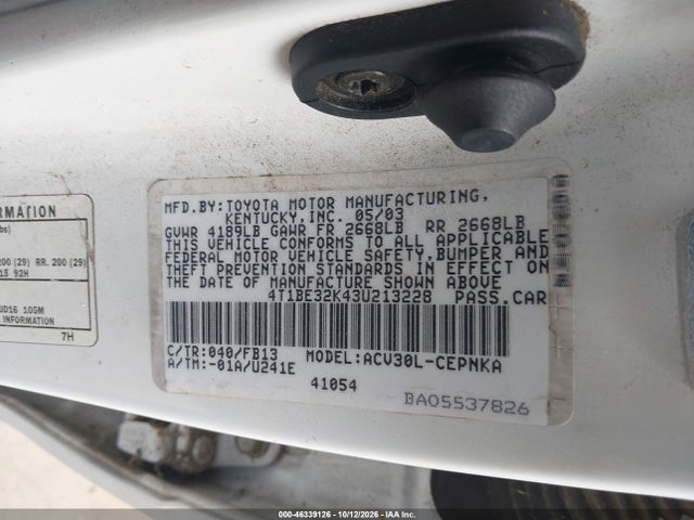 2003 Toyota Camry Le მანქანა იყიდება აუქციონზე, vin: 4T1BE32K43U213228, აუქციონის ნომერი: 46339126