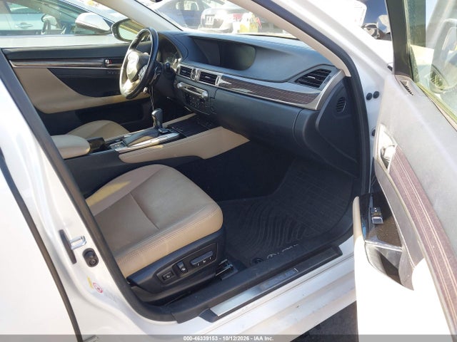 Lexus GS 350 2016 JTHBZ1BL5GA006598 Image 5