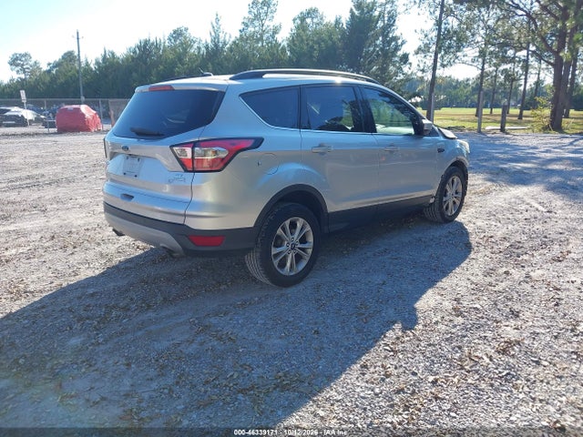 Продажа на аукционе авто 2017 Ford Escape Se, vin: 1FMCU0GDXHUE17300, номер лота: 46339171