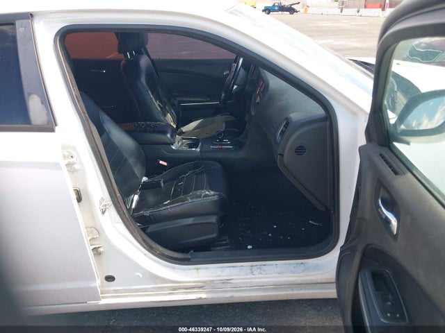 46339247 :رقم المزاد ، 2C3CDXBG2CH215825 vin ، 2012 Dodge Charger Se مزاد بيع