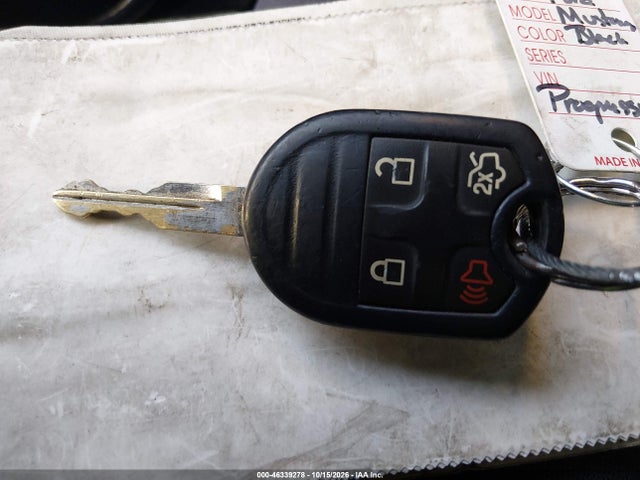46339278 :رقم المزاد ، 1ZVBP8CF6B5125722 vin ، 2011 Ford Mustang Gt Premium مزاد بيع