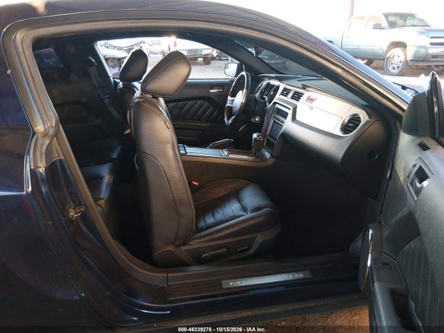 46339278 :رقم المزاد ، 1ZVBP8CF6B5125722 vin ، 2011 Ford Mustang Gt Premium مزاد بيع