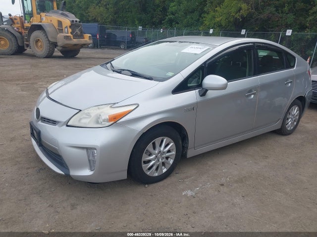 46339329 :رقم المزاد ، JTDKN3DP4D3035793 vin ، 2013 Toyota Prius Plug-in مزاد بيع