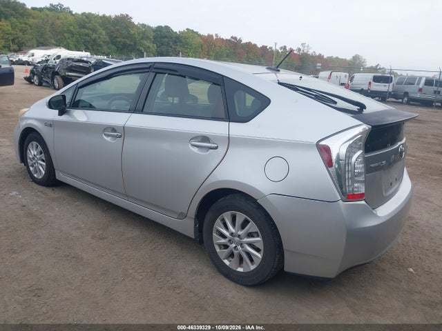 46339329 :رقم المزاد ، JTDKN3DP4D3035793 vin ، 2013 Toyota Prius Plug-in مزاد بيع