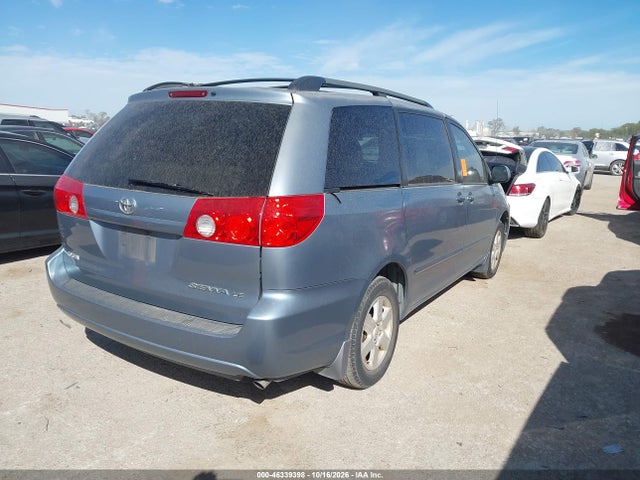 46339398 :رقم المزاد ، 5TDKK4CCXAS303379 vin ، 2010 Toyota Sienna Le مزاد بيع