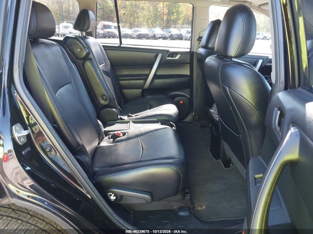 46339670 :رقم المزاد ، 5TDBK3EH8CS115031 vin ، 2012 Toyota Highlander Se V6 مزاد بيع