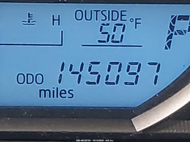 JTMRFREV6FJ026586 Toyota Rav4 Xle