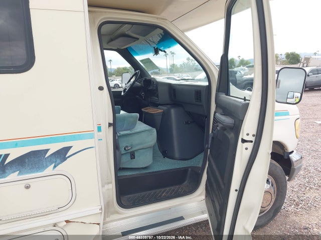 Продаж на аукціоні авто 1992 Ford Econoline E350 Cutaway Van, vin: 1FDKE30G3NHB11994, номер лоту: 46339797