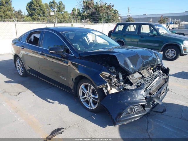 2016 Ford Fusion Energi Titanium მანქანა იყიდება აუქციონზე, vin: 3FA6P0SU8GR187221, აუქციონის ნომერი: 46339800