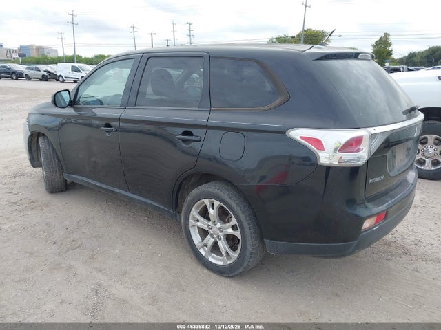2014 Mitsubishi Outlander Se მანქანა იყიდება აუქციონზე, vin: JA4AZ3A30EZ008486, აუქციონის ნომერი: 46339832