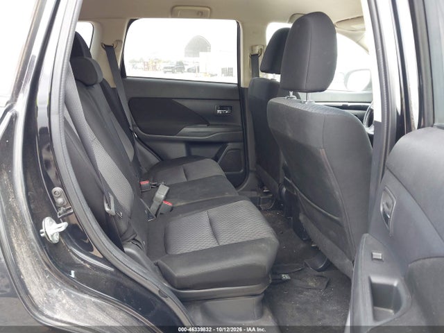 2014 Mitsubishi Outlander Se მანქანა იყიდება აუქციონზე, vin: JA4AZ3A30EZ008486, აუქციონის ნომერი: 46339832