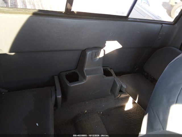 Продажа на аукционе авто 2001 Ford Ranger Edge/xlt, vin: 1FTZR15E11TB03905, номер лота: 46339893