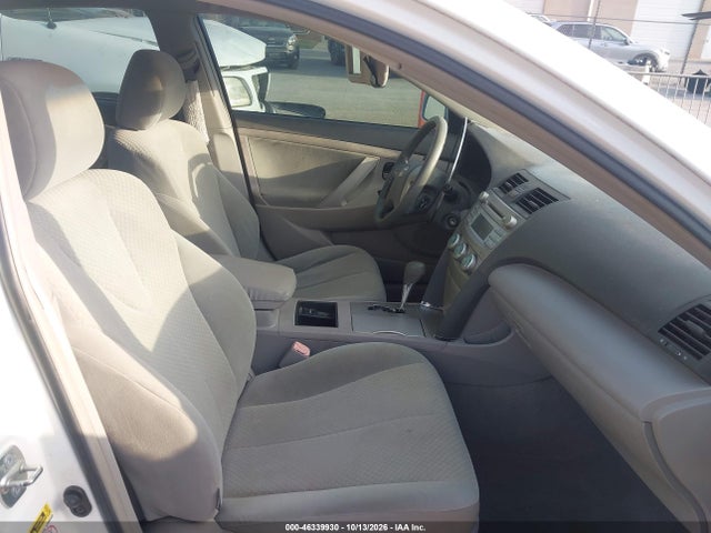 46339930 :رقم المزاد ، 4T1BE46K09U864994 vin ، 2009 Toyota Camry Le مزاد بيع