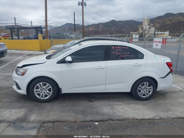 1G1JB5SG0H4166814 Chevrolet Sonic Ls Auto