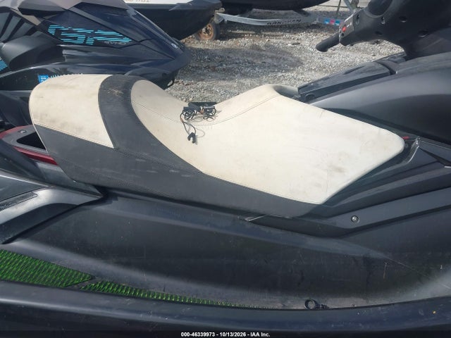 Yamaha Personal Watercraft 2019 YAMA3818D919 Image 5