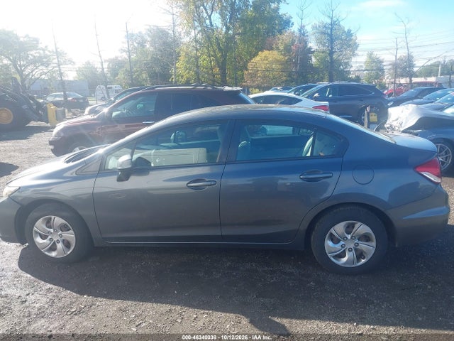 Продаж на аукціоні авто 2013 Honda Civic Lx, vin: 2HGFB2F58DH579549, номер лоту: 46340038