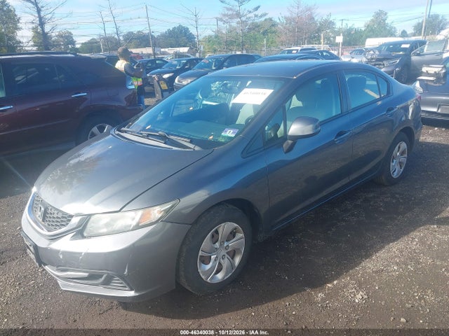 Продаж на аукціоні авто 2013 Honda Civic Lx, vin: 2HGFB2F58DH579549, номер лоту: 46340038