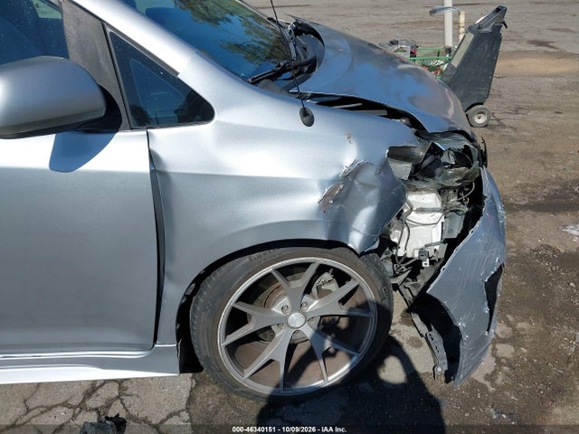 Aukcja sprzedaży 2011 Toyota Sienna Le V6, vin: 5TDKK3DC3BS052604, numer aukcji: 46340151