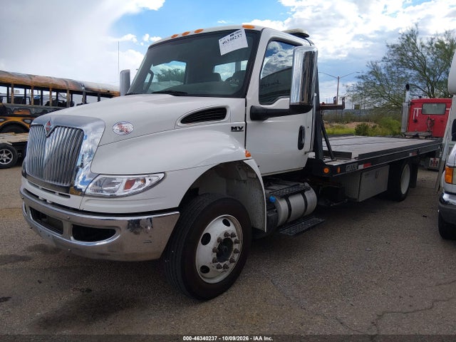 International Mv 2022 1HTEUMML5NH453757 Image 2