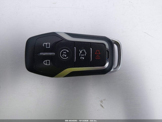 Продажа на аукционе авто 2016 Lincoln Mkx Reserve, vin: 2LMTJ8LR9GBL66809, номер лота: 46340293