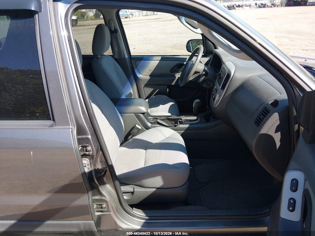 2006 Ford Escape Xlt მანქანა იყიდება აუქციონზე, vin: 1FMCU03Z86KC25688, აუქციონის ნომერი: 46340422