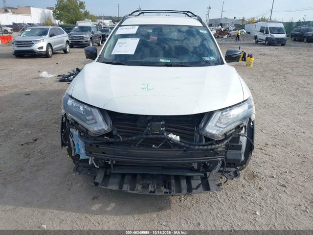 Продажа на аукционе авто 2018 Nissan Rogue Sv, vin: 5N1AT2MVXJC738428, номер лота: 46340585